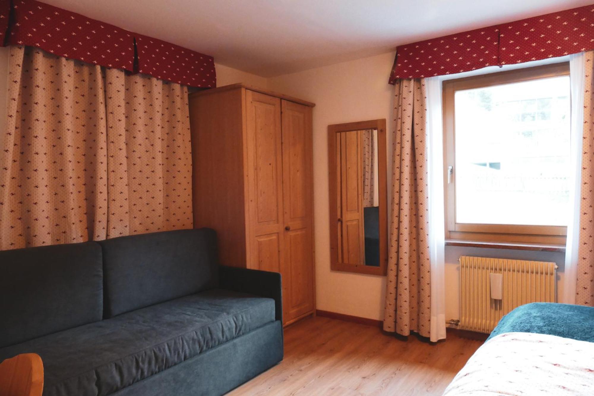 Hotel Malga Passerella Моена Екстериор снимка