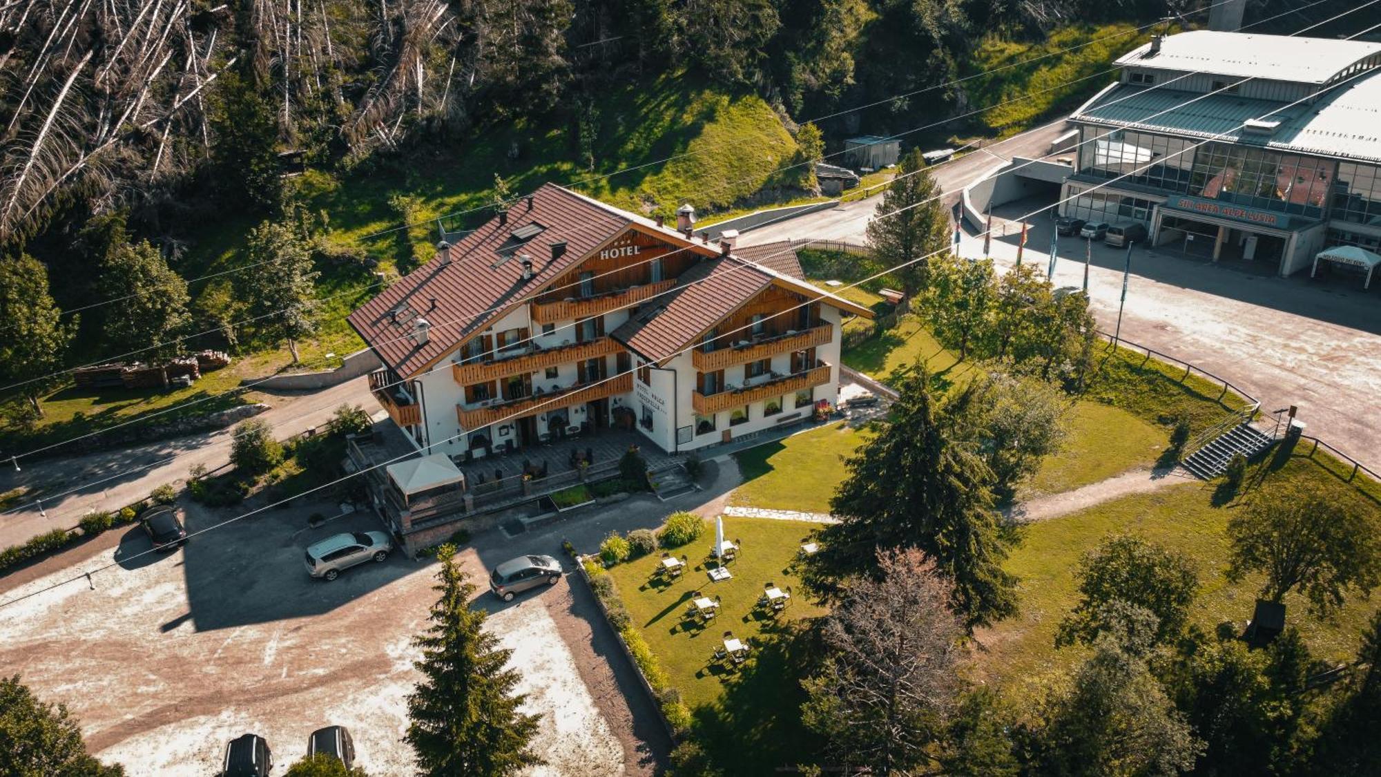 Hotel Malga Passerella Моена Екстериор снимка